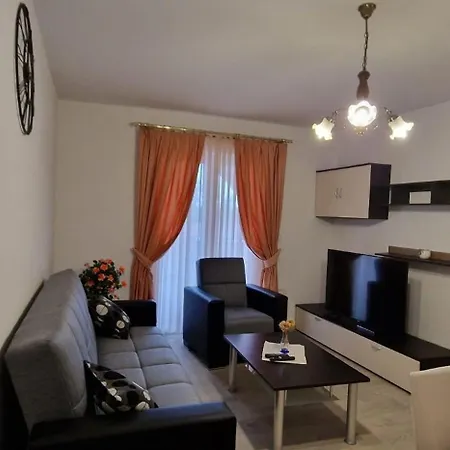 Stengl Apartman *