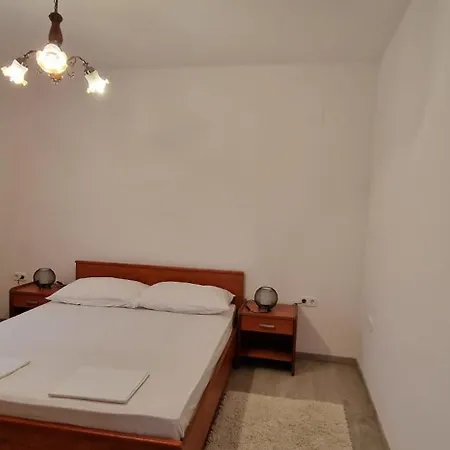 Stengl Apartman Barbat na Rabu